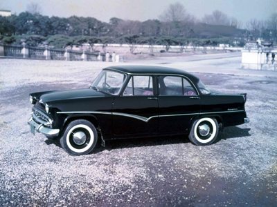 1 - Nissan Skyline 1957.JPG